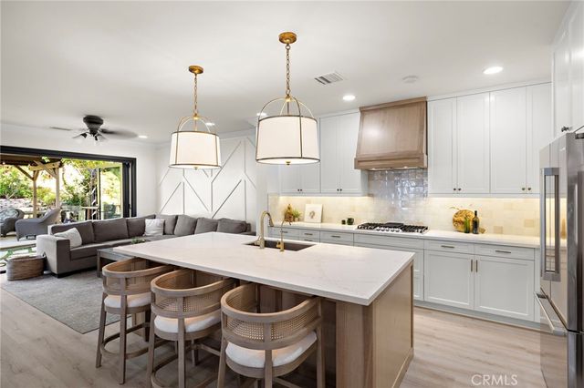 6 Pomegranate, Ladera Ranch, CA 92694