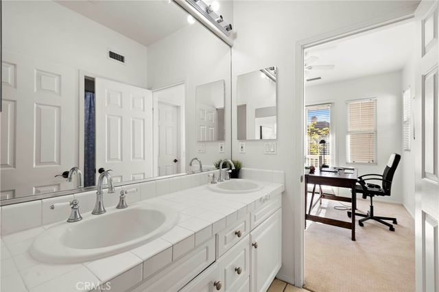 6 Pomegranate, Ladera Ranch, CA 92694