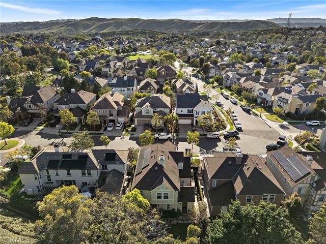 6 Pomegranate, Ladera Ranch, CA 92694