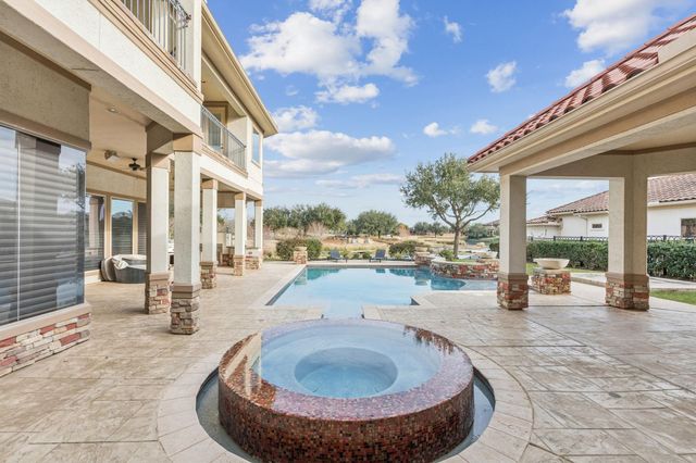 32 Miramar Heights Circle, Sugar Land, TX 77479