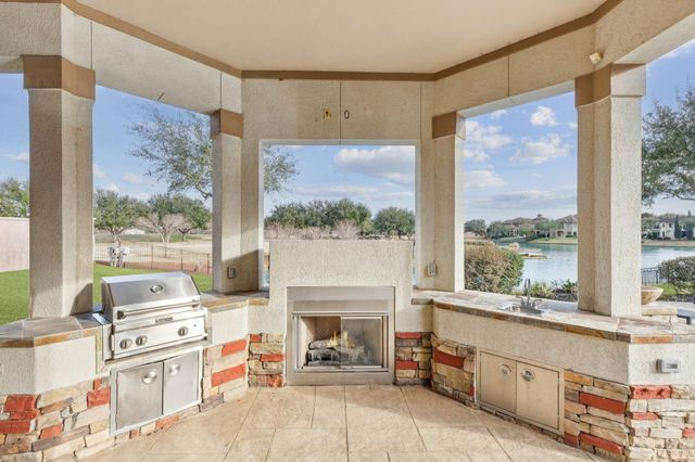 32 Miramar Heights Circle, Sugar Land, TX 77479