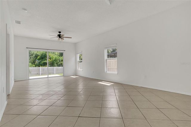1822 MEADOW POND WAY, Orlando, FL 32824