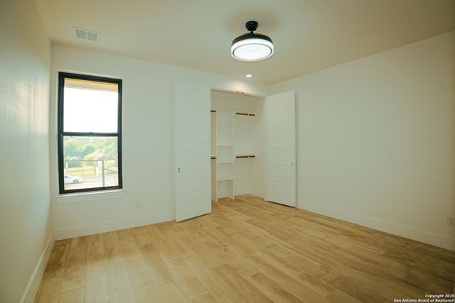 603 Spacious Sky, San Antonio, TX 78260