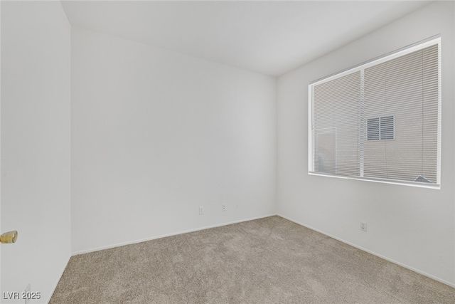 6520 LOMBARD Drive, Las Vegas, NV 89108