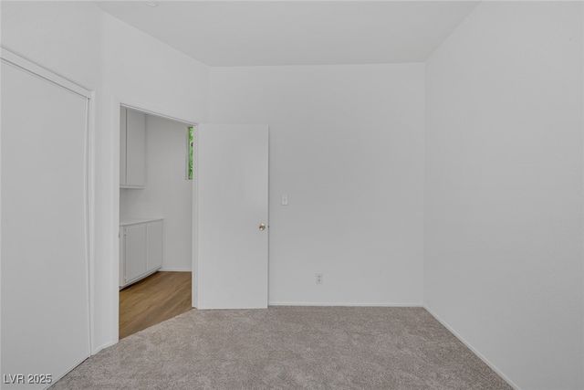 6520 LOMBARD Drive, Las Vegas, NV 89108