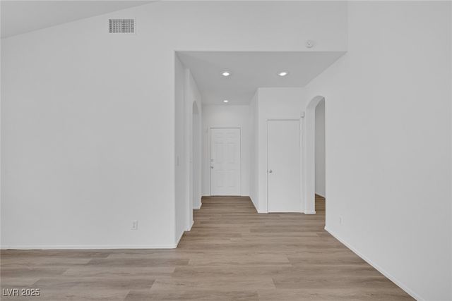 6520 LOMBARD Drive, Las Vegas, NV 89108