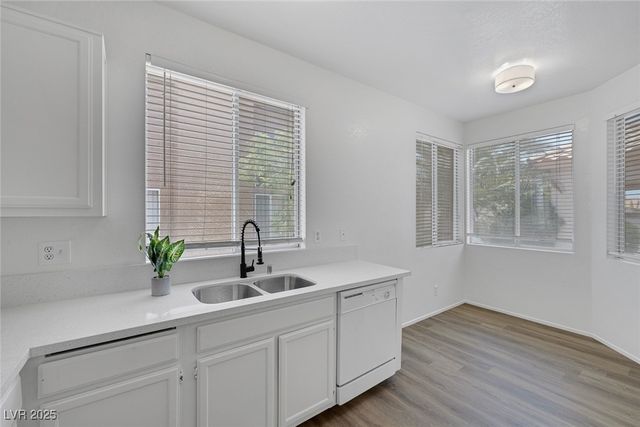 6520 LOMBARD Drive, Las Vegas, NV 89108