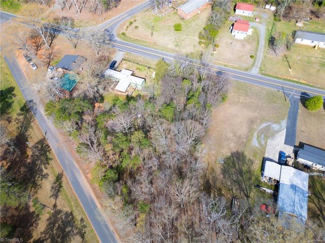 187 Eastside Drive, Denton, NC 27239