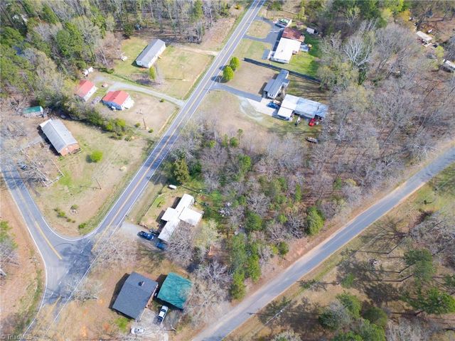 187 Eastside Drive, Denton, NC 27239