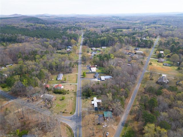 187 Eastside Drive, Denton, NC 27239
