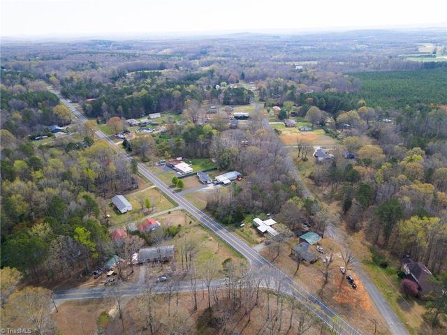 187 Eastside Drive, Denton, NC 27239