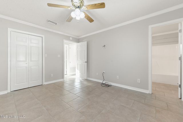 10700 Dogwood Street, Ocean Springs, MS 39565