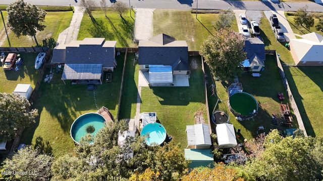 10700 Dogwood Street, Ocean Springs, MS 39565