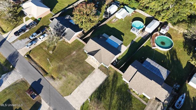 10700 Dogwood Street, Ocean Springs, MS 39565