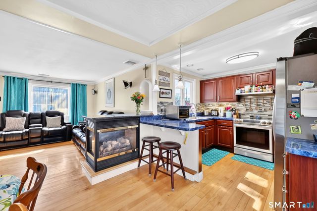 25 Montano Road, Enfield, CT 06082