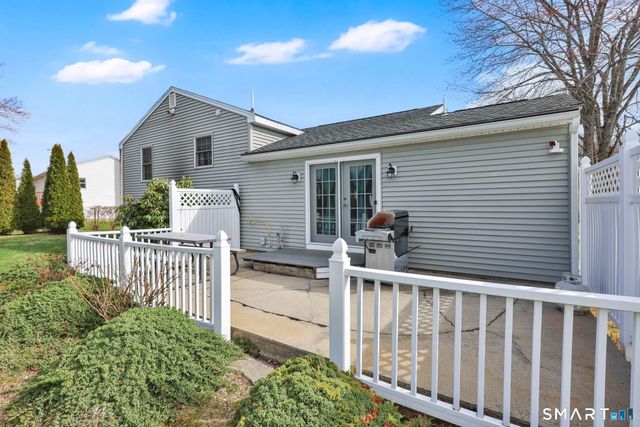 25 Montano Road, Enfield, CT 06082