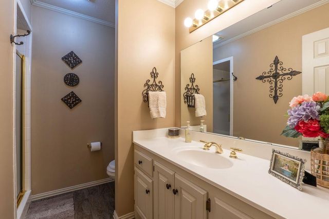 9 Castle Creek Place, Shawnee, OK 74804