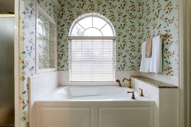 9 Castle Creek Place, Shawnee, OK 74804