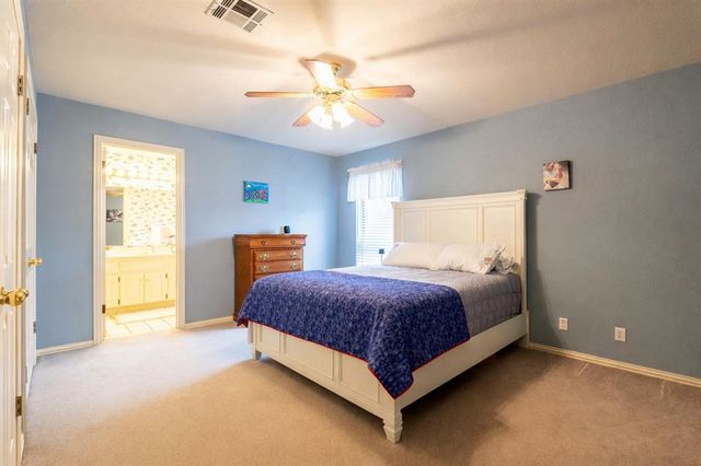 9 Castle Creek Place, Shawnee, OK 74804