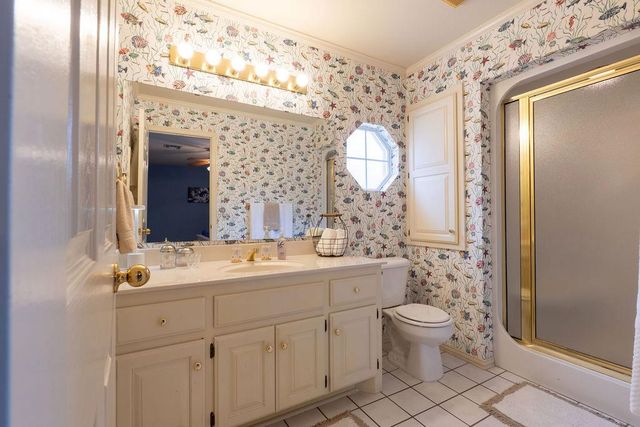 9 Castle Creek Place, Shawnee, OK 74804