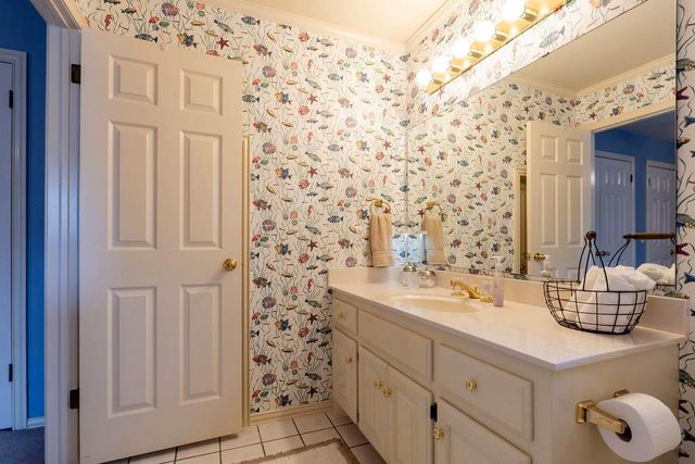 9 Castle Creek Place, Shawnee, OK 74804