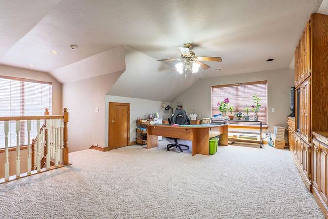 9 Castle Creek Place, Shawnee, OK 74804