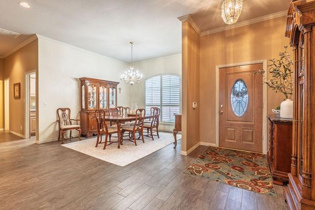 9 Castle Creek Place, Shawnee, OK 74804