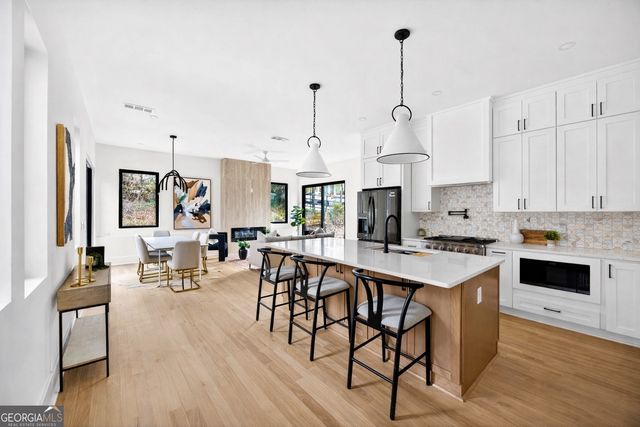 1348 Finley Street, Atlanta, GA 30307