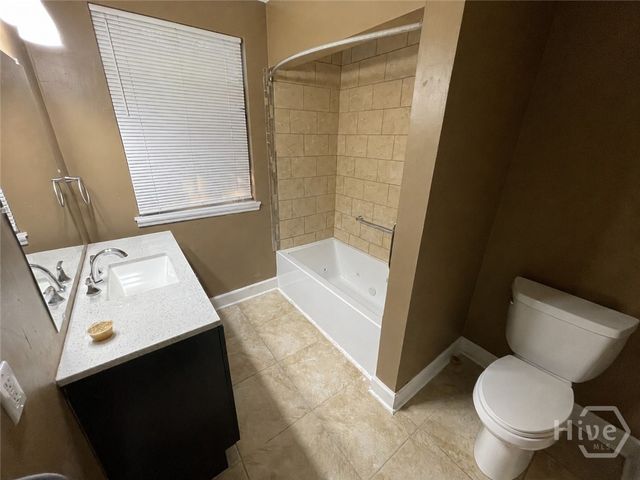 101 W 52nd Street, Savannah, GA 31405