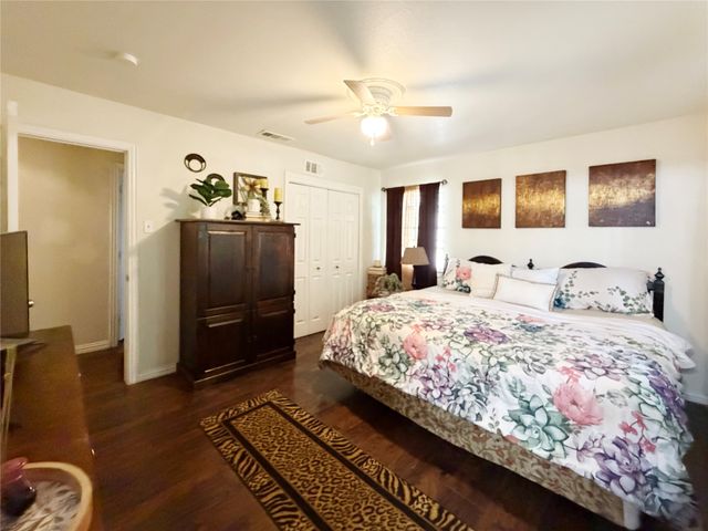 2243 Inca Drive, Dallas, TX 75216