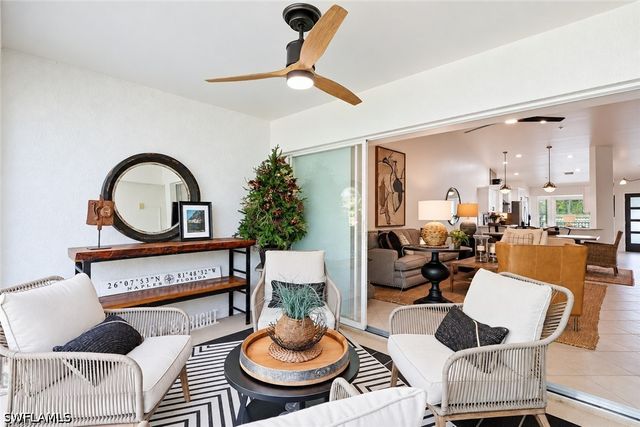 3685 Buttonwood WAY 1521, Naples, FL 34112