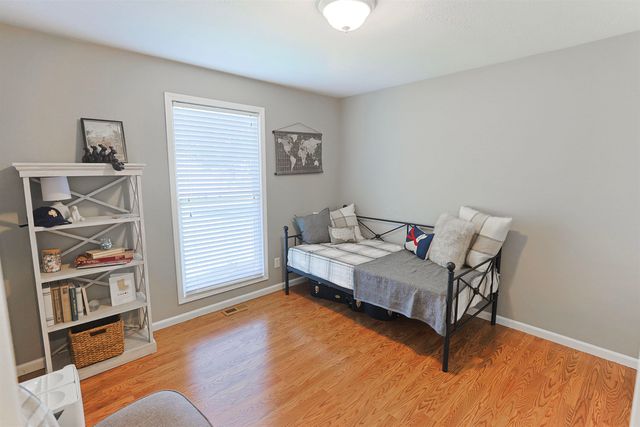 10879 Gorden Setter Drive, Osceola, IN 46561