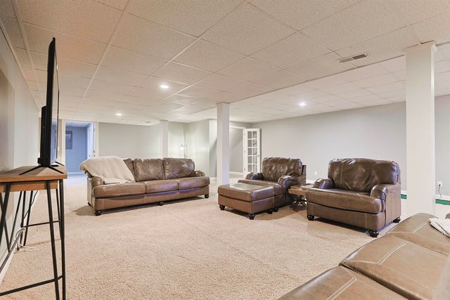 10879 Gorden Setter Drive, Osceola, IN 46561