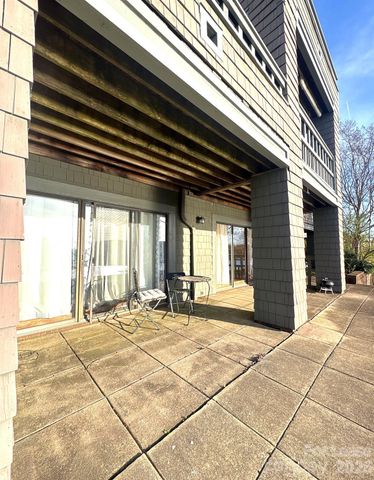 9039 J M Keynes Drive, Charlotte, NC 28262