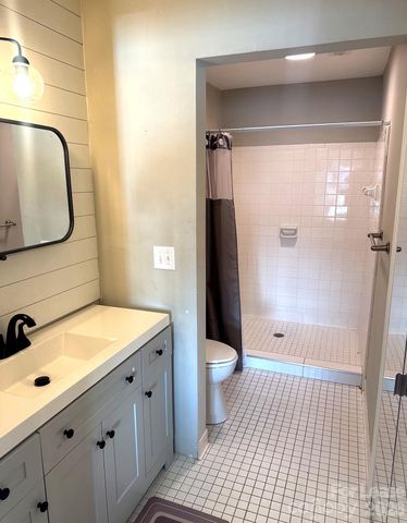 9039 J M Keynes Drive, Charlotte, NC 28262