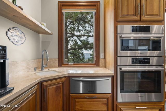 370 Timberlake Court, Reno, NV 89511