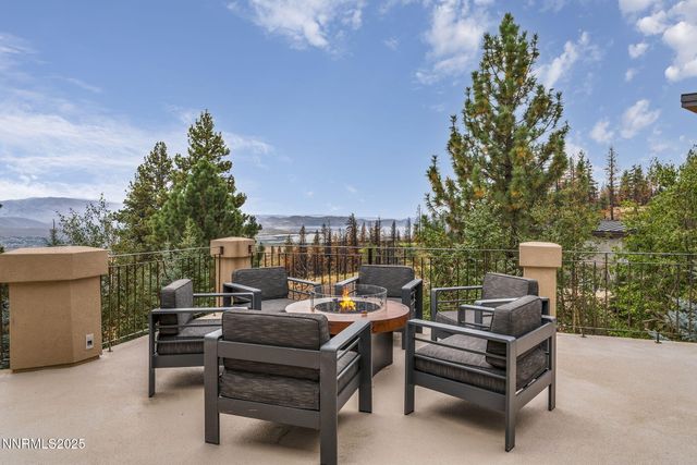 370 Timberlake Court, Reno, NV 89511