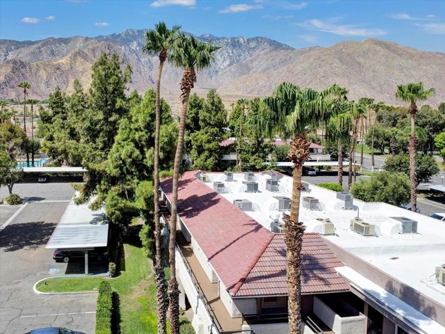 2860 N Los Felices Road 206, Palm Springs, CA 92262