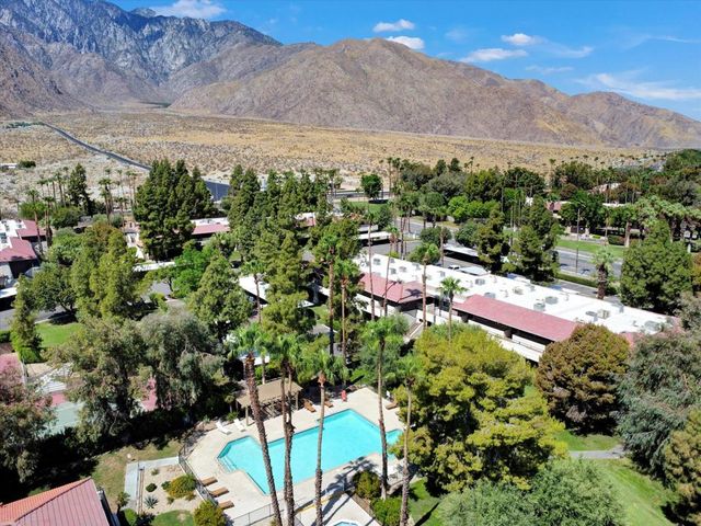 2860 N Los Felices Road 206, Palm Springs, CA 92262