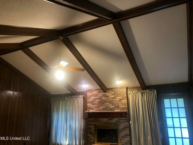 1534 Tracewood Drive, Jackson, MS 39211