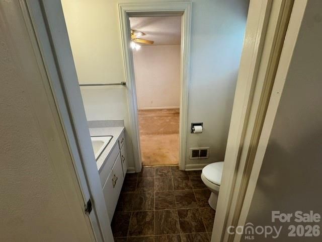 529 10th Street Place NW, Hickory, NC 28601