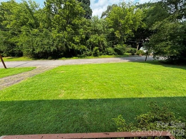 529 10th Street Place NW, Hickory, NC 28601