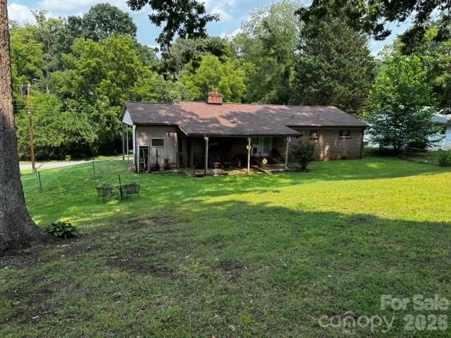 529 10th Street Place NW, Hickory, NC 28601