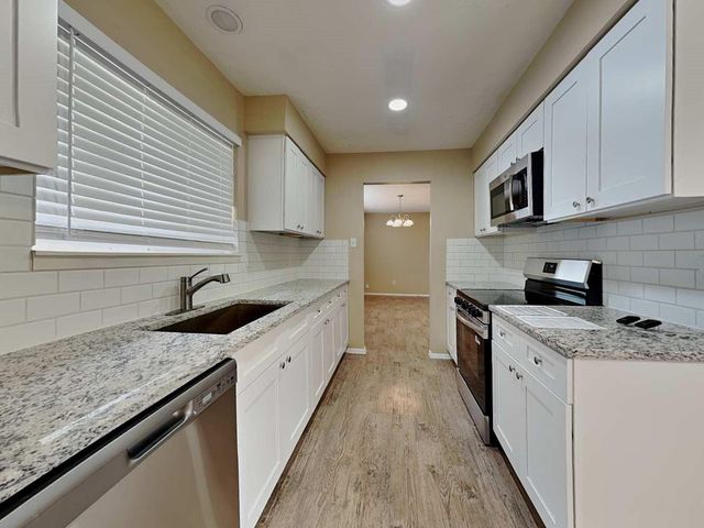 4815 Diehlwood Place, Spring, TX 77388