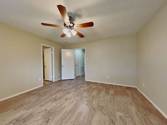 4815 Diehlwood Place, Spring, TX 77388