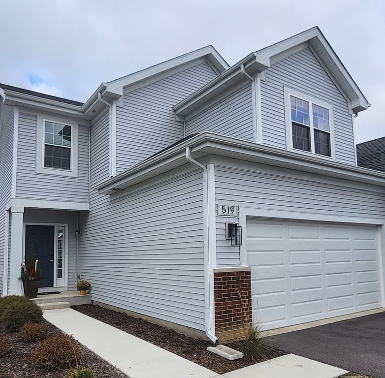 519 Vinca Lane, Oswego, IL 60543