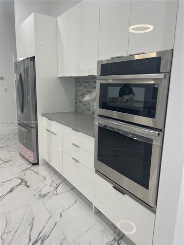 5455 SW 60 CT, Miami, FL 33155