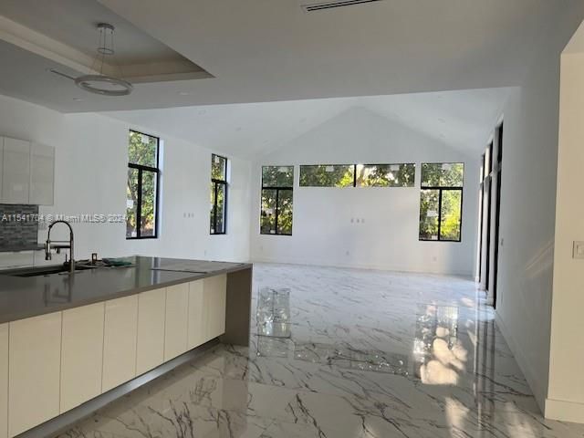 5455 SW 60 CT, Miami, FL 33155