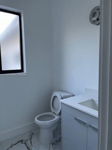 5455 SW 60 CT, Miami, FL 33155