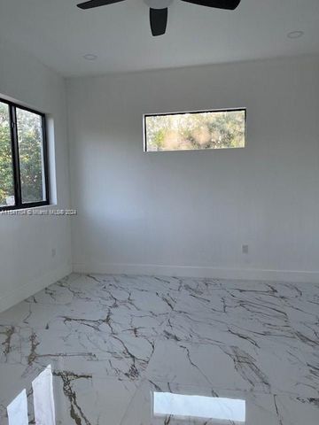 5455 SW 60 CT, Miami, FL 33155